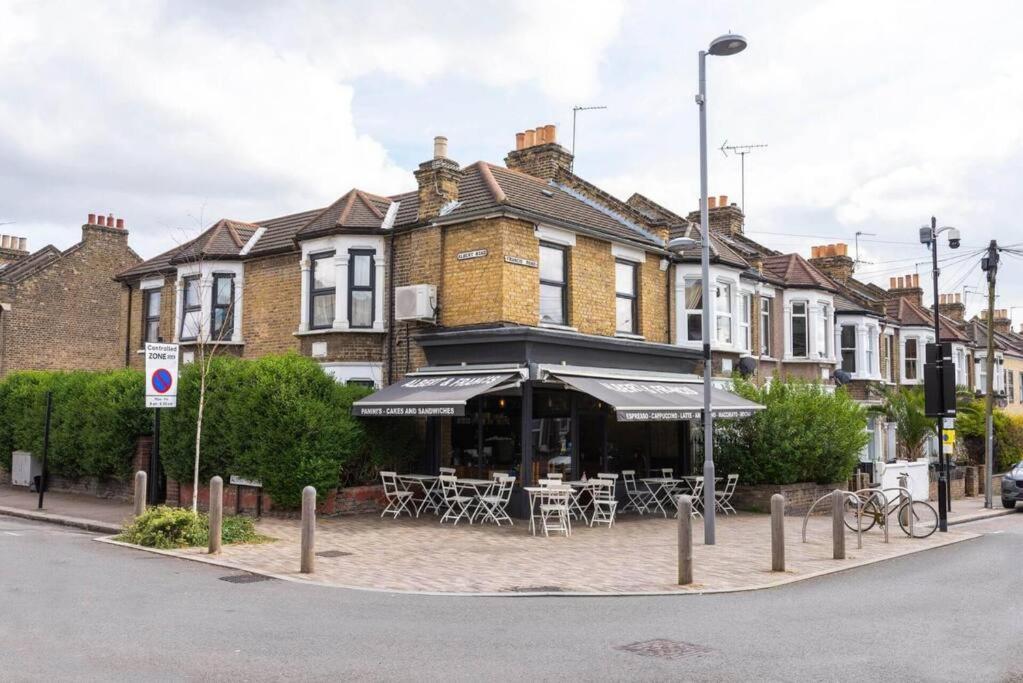 2 Bedroom Modern Urban Sanctuary 1Cc - Cherrydeal London Exterior photo