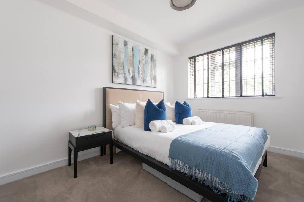 2 Bedroom Modern Urban Sanctuary 1Cc - Cherrydeal London Exterior photo